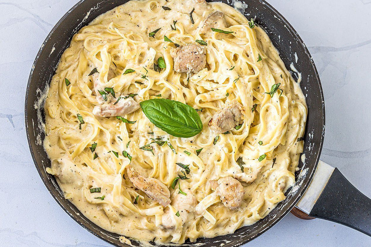 Cheesy Chicken Pasta