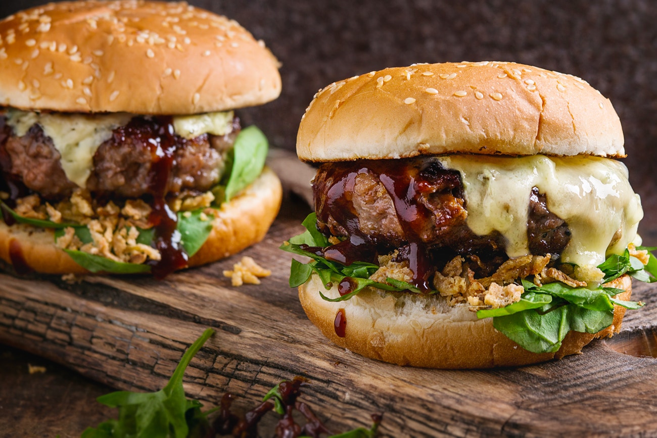 Easy Beef Burgers with Cheese Sauce