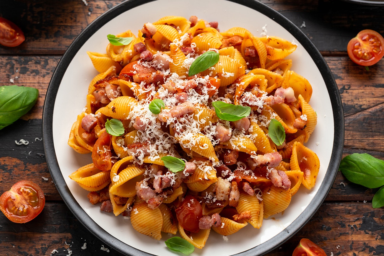 Creamy Tomato Pasta with Chicken and Bacon