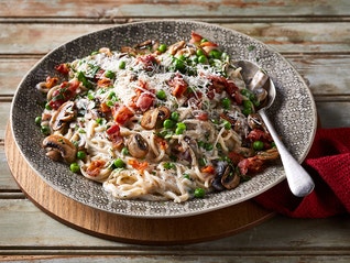 Bacon, Mushroom & Pea Spaghetti